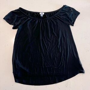 Old Navy women’s black, cut out sleeve top, size Large Tall